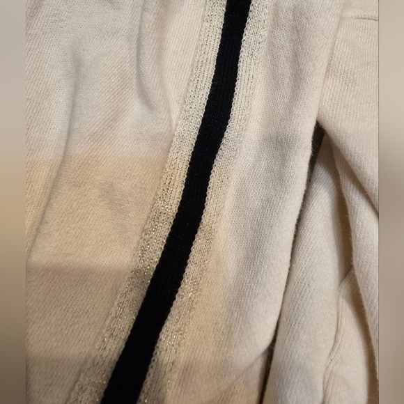 EUC Spiritual Gangster Ruby Bomber Jacket winter white, small, $148 - Picture 8 of 10